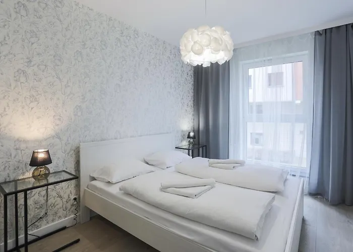 公寓 Blisko Starego Miasta Z Widokiem Na Marine 格但斯克