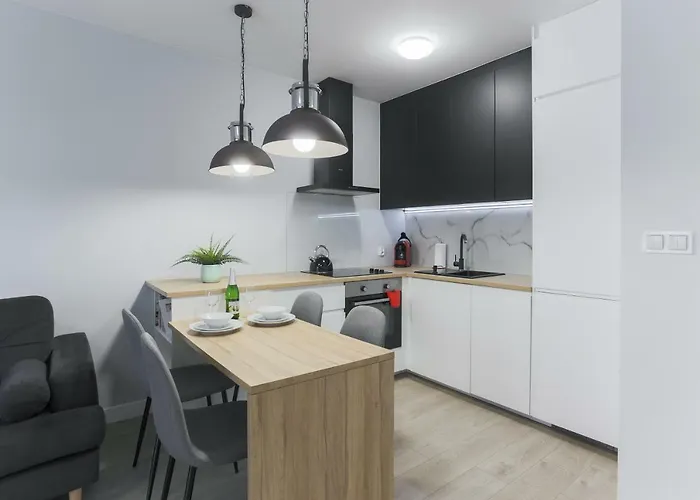 Διαμέρισμα Blisko Starego Miasta Z Widokiem Na Marine